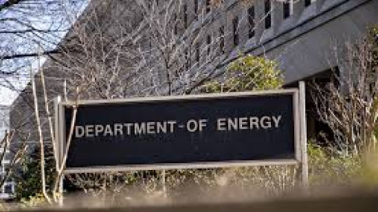 Trump Administration Recalls Nuclear Bomb Specialists Fired by Energy Department
