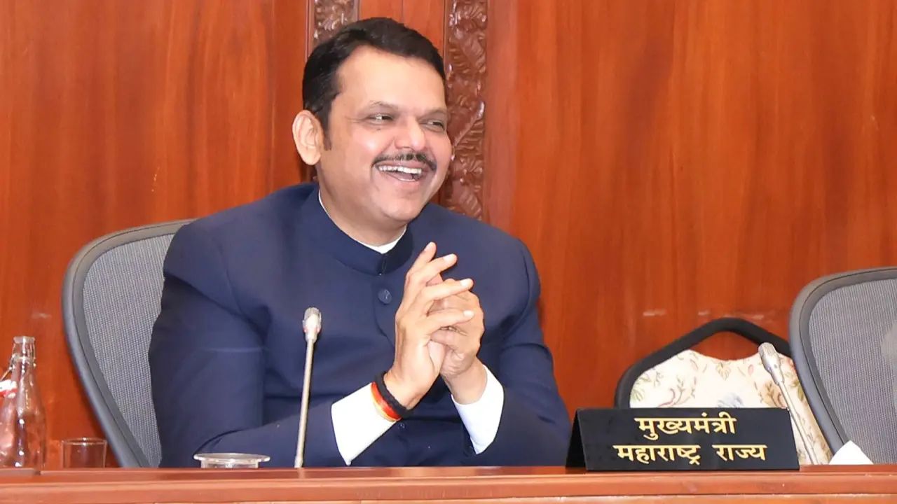 ‘Begani Shaadi Mein…’: Devendra Fadnavis Reacts to Buzz on Thackeray-Pawar Family Ties