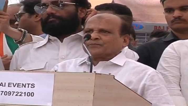 Maharashtra New : FIR against Congress leader Sheikh Hussain in Nagpur for making objectionable remarks on PM Modi
