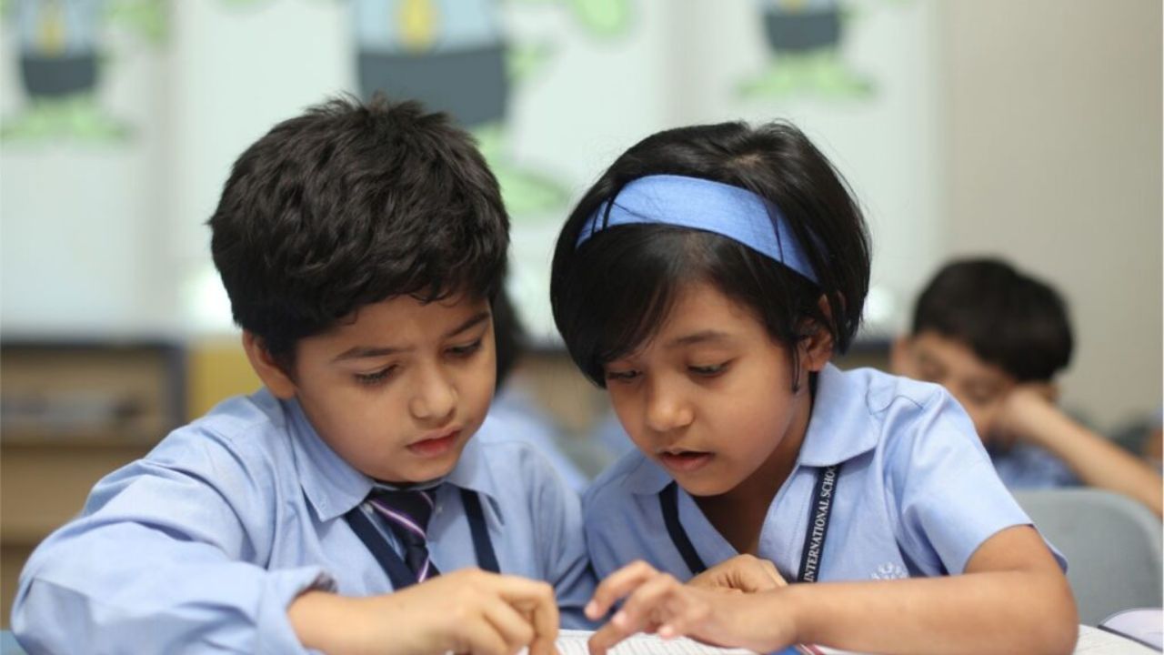 Hindi Made Compulsory Third Language from Class 1 in Maharashtra Schools