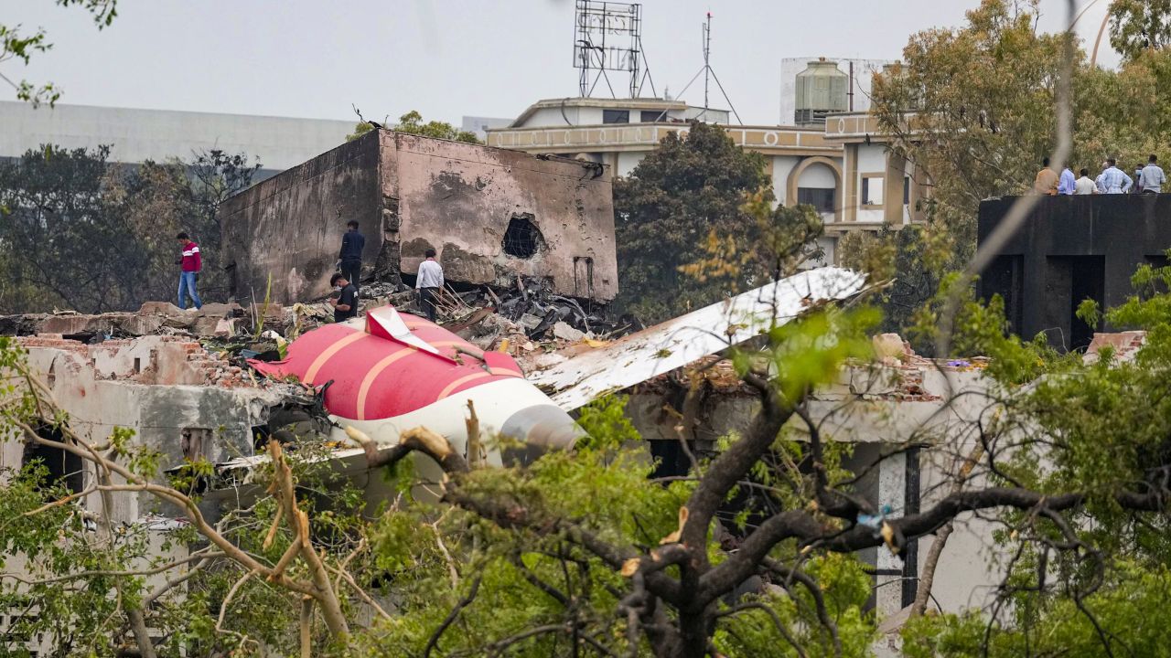 Air India Announces Extra ₹25 Lakh Compensation to Crash Victims’ Families