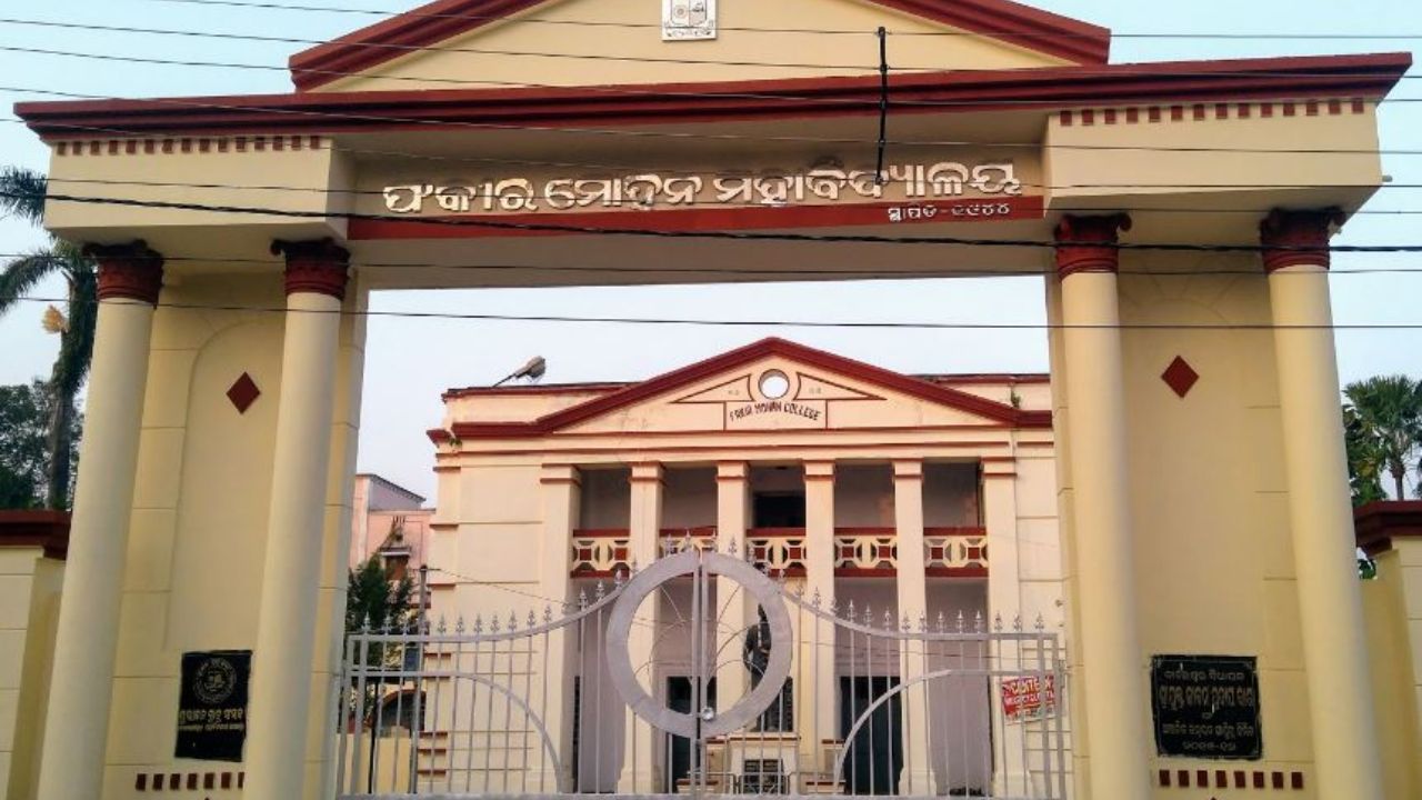 ‘She Wanted Justice’: Fear and Silence Grip Balasore’s FM College After Student’s Self-Immolation