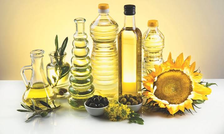 Government decision might be a benefit for the masses, cooking oil price to become cheaper after central government decides to pass on Import Duty Cut Benefits