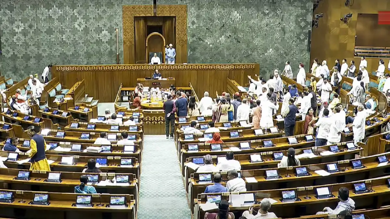 Waqf Bill: Who Supports, Who Opposes, and Does BJP Have the Numbers in Parliament?