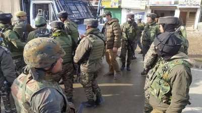 Jammu and Kashmir : Grenade attack in Kulgam, Jammu and Kashmir, one policeman martyred