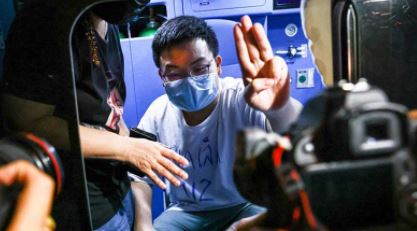 Key Thai Activist Vows to Press for Monarchy Reforms after getting out of Jail