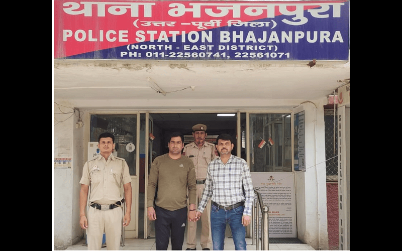 North East Team of Bhajanpura Police arrests Culprit, Recovers Weapon of Offense, and Vehicle Used