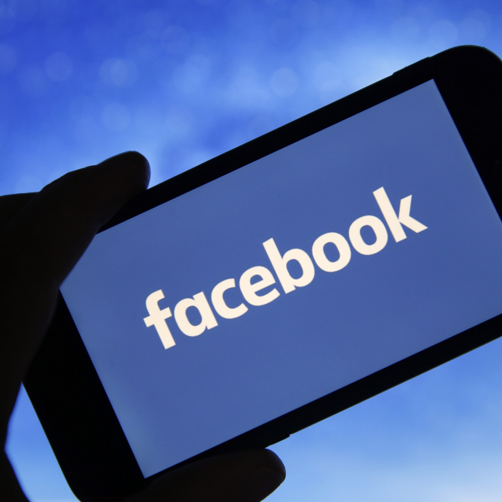 The data of 1.5 billion Facebook users found for sale on the site of hacker