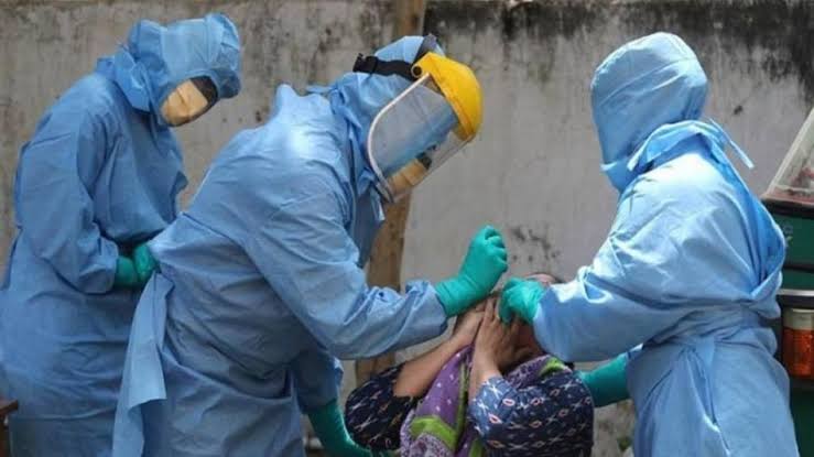 Expert view on the new variant of Corona: Elderly and people suffering from serious diseases are at high risk even after vaccination, they get booster dose immediately