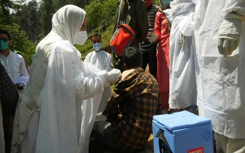 Positive news of the day : 'Kashmir village becomes India's first to achieve 100% vaccination'