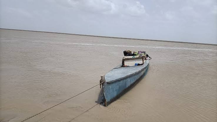 Gujarat News: Suspected Pakistani boat found in India's border before PM Modi's visit to Gujarat, BSF in action