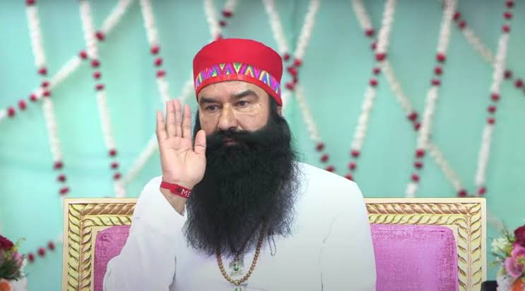 Ram Rahim Case : Over 300 school students attended Ram Rahim's satsang in UP