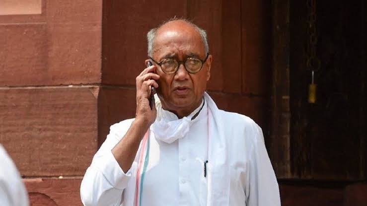 Bailable warrant issued against former CM Digvijay Singh, summoned in Gwalior court on September 24