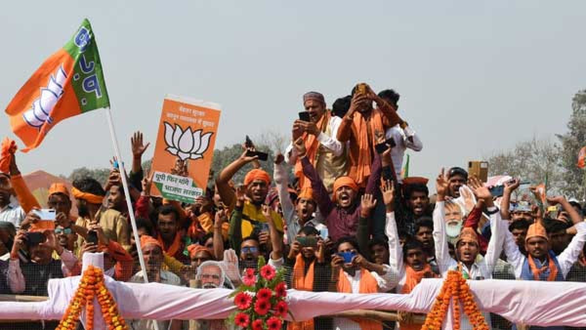 Elections Results 2022: As counting begins at 8, candidates wait with bated breath