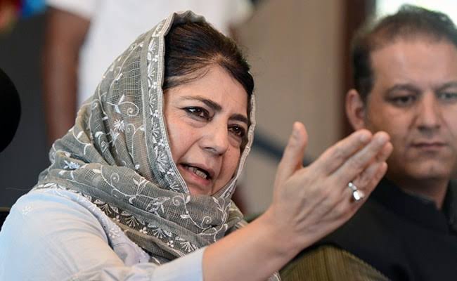Jammu and Kashmir News: Mehbooba Mufti targets central government, claims to be kept under house arrest