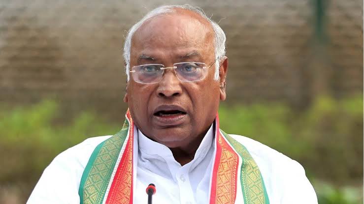 Mallikarjun Kharge will have to make efforts to woo the opposition parties