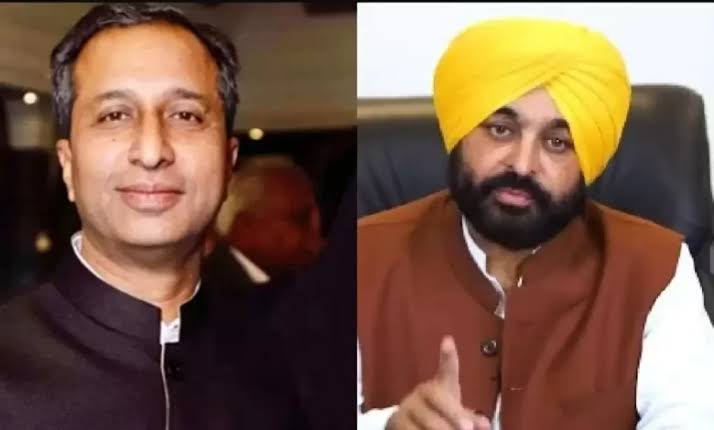 Punjab News : AAP government sacked the health minister in Punjab , police took him into custody