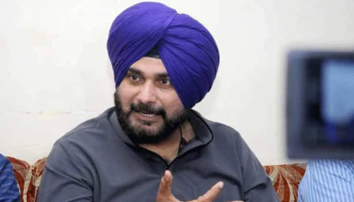 Navjot Sidhu's attack on AAP government, said indecent words about Kejriwal