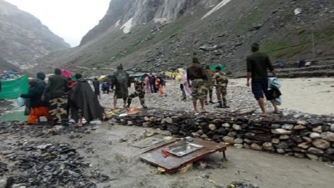 Cloudburst Near Amarnath Cave Kills 10 Pilgrims, Thousands Stranded, PM Modi expressed Condolences 