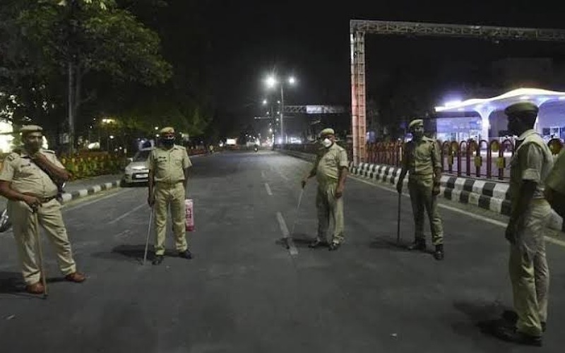 Delhi News : Night curfew may end in Delhi