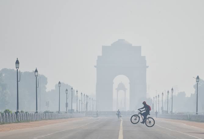 Pollution in Delhi: Experts said, outside state's hand in Delhi's pollution