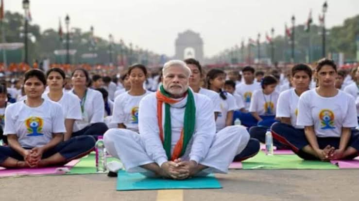 PM Modi will participate in Yoga program in Mysore, 75 Union Ministers will be involved in 75 places