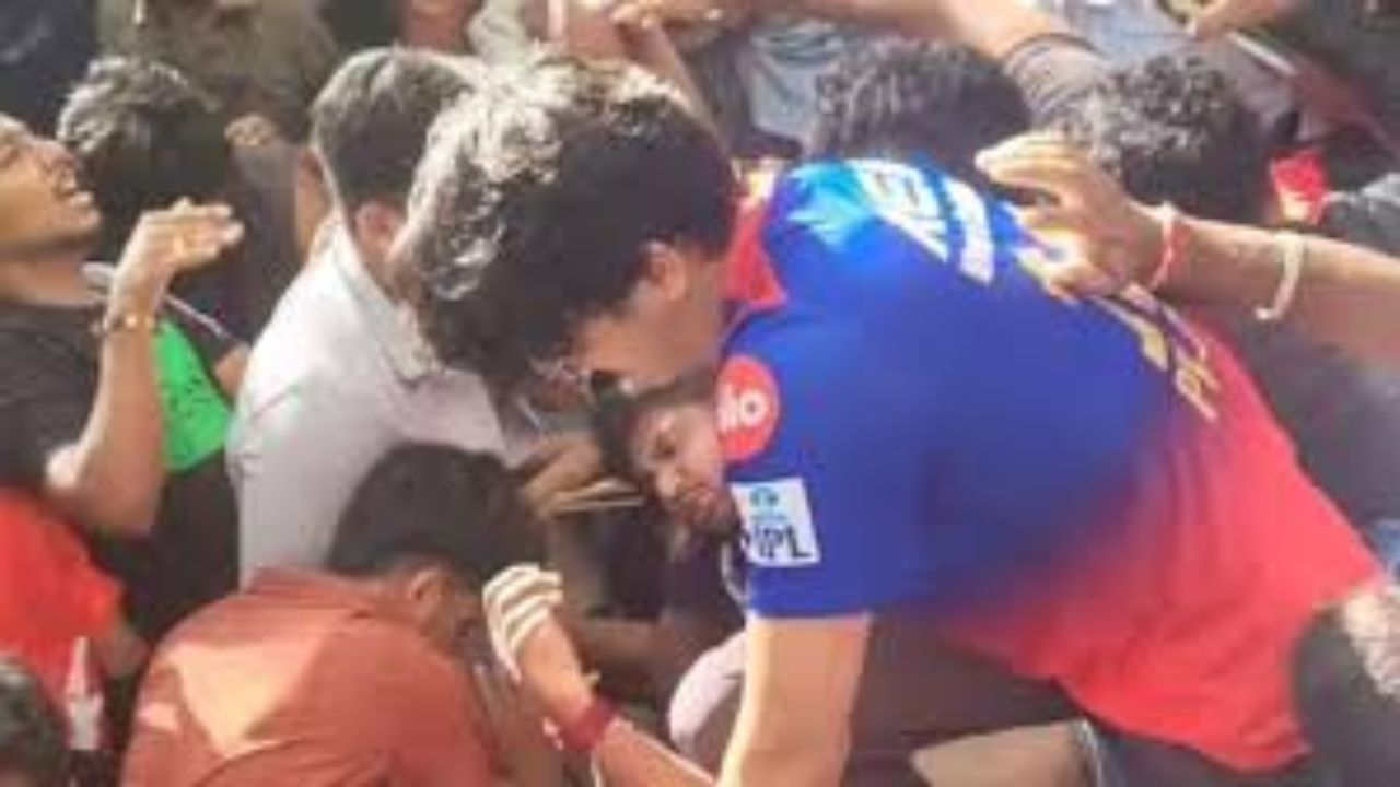 RCB Victory Parade Turns Chaotic: Stampede Breaks Out Near Chinnaswamy Stadium Two People Killed