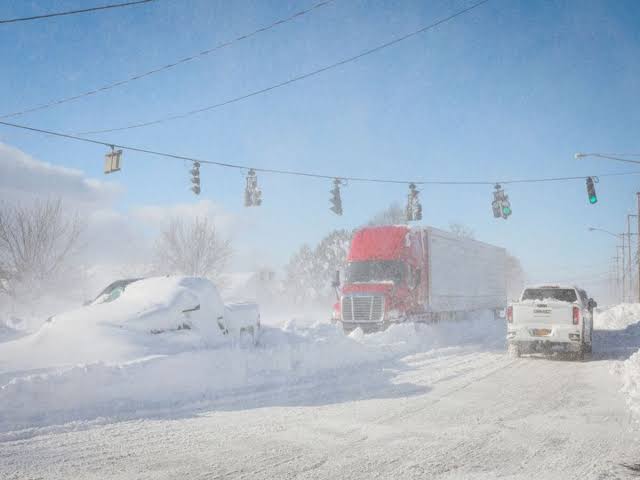 Heavy snowfall caused havoc in Japan, 17 people died, more than 90 injured
