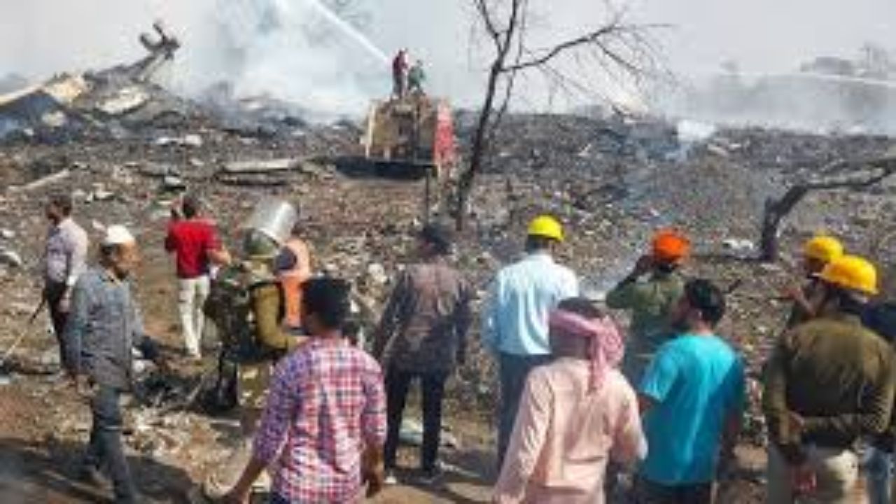 Firecracker Factory Blast in Gujarat’s Banaskantha Kills 13, Several Injured – Rescue Ops Underway