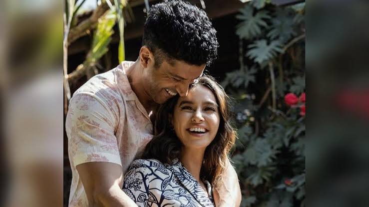 Bollywood News, Girlfriend Shibani Dandekar wishes boyfriend Farhan Akhtar