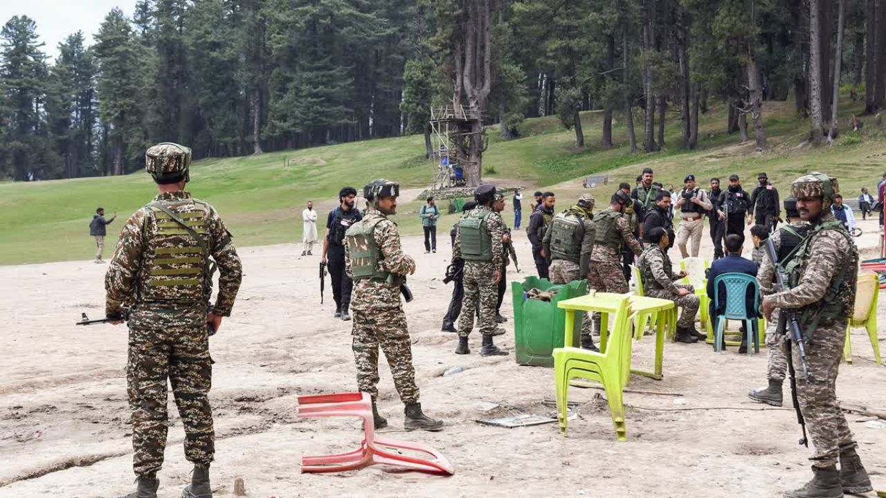 Intel Warned of Tourist Attack in Srinagar Days Before Pahalgam Massacre, Officials Reveal