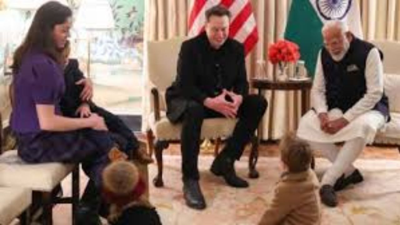PM Modi Speaks to Elon Musk Ahead of Tesla’s India Entry: Key Highlights of Their Discussion