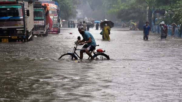 At least half dozen dead, several feared missing once Kerala rain triggers floods, landslides; IAF help sought-after