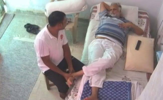 Video of minister Satyendar Jain getting foot massage in Delhi's Tihar Jail goes viral