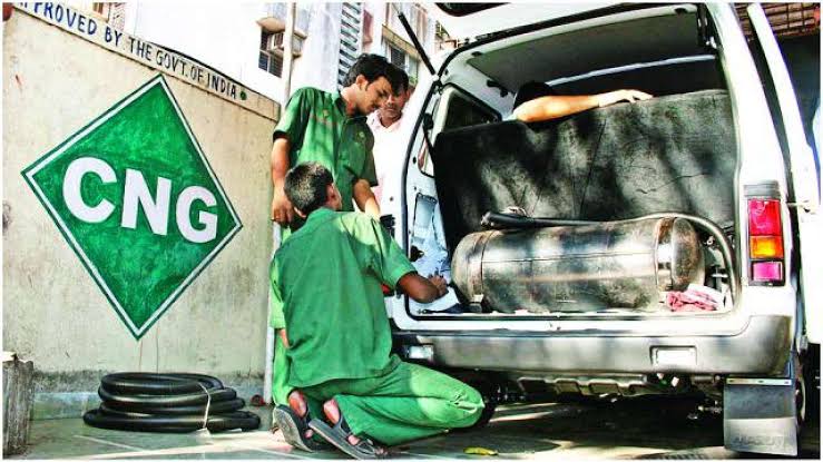 CNG Price Hike : CNG becomes costlier by Rs 4 per kg in Mumbai, PNG prices rise by Rs 3 per unit