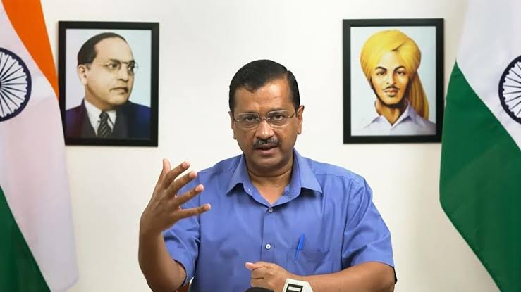 Delhi News : LG approves CBI inquiry into CNG bus purchase case, new trouble for Kejriwal government