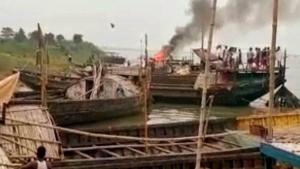 Bihar News: Cylinder blast occurred while cooking food on boat in Patna, Bihar, 4 laborers died on the spot