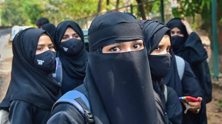 Karnataka News : Students will have to appear for class X board exams without hijab