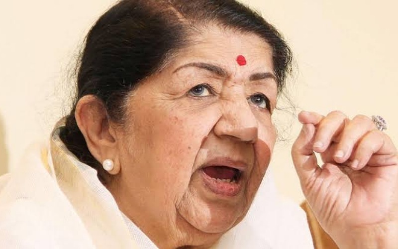 Lata Mangeshkar's condition deteriorated
