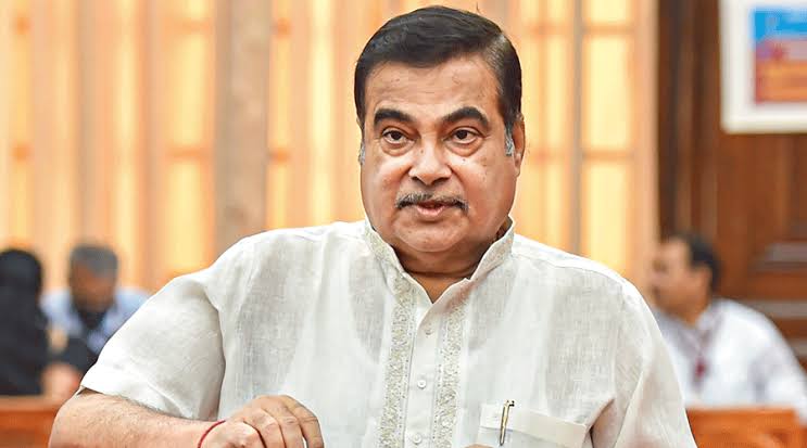 Nitin Gadkari: 'Government will run according to ministers, officers only have to say yes sir': Nitin Gadkari