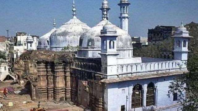 Hearing on the petition of Kiran Singh and Swami Avimukteshwaranand Saraswati in the Gyanvapi Masjid case