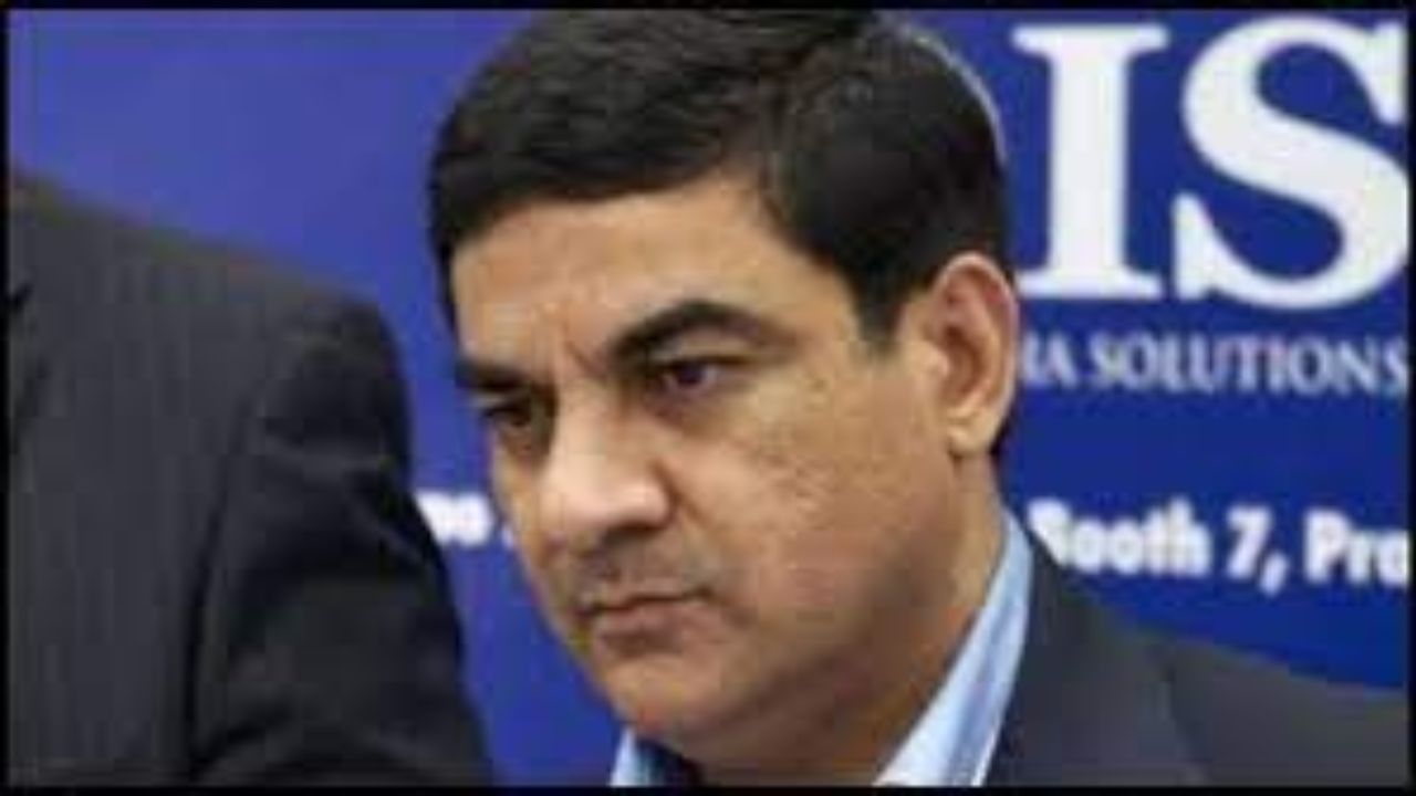 Delhi Court Declares Arms Dealer Sanjay Bhandari a Fugitive Economic Offender