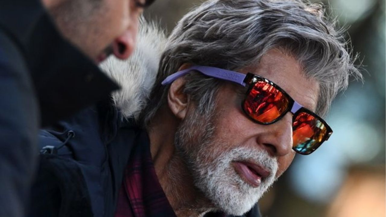 Why Amitabh Bachchan Changed His Surname From Srivastava: Explained