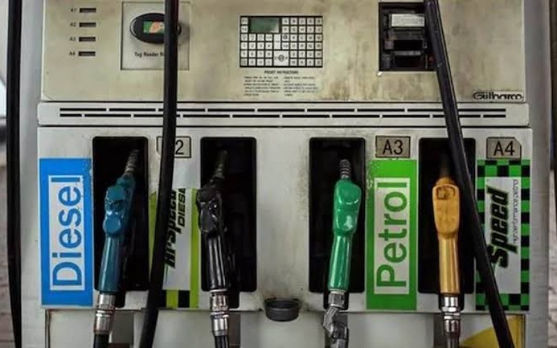 Diesel price hiked by Rs 25 - Diesel Price Increased by Rs 25 per litre for Bulk Customers