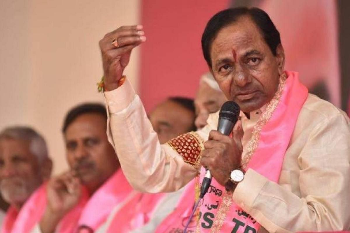 Breaking: Attempts to buy 4 TRS MLAs in Telangana, Police claims deal could have been worth 100 crores; 3 arrests