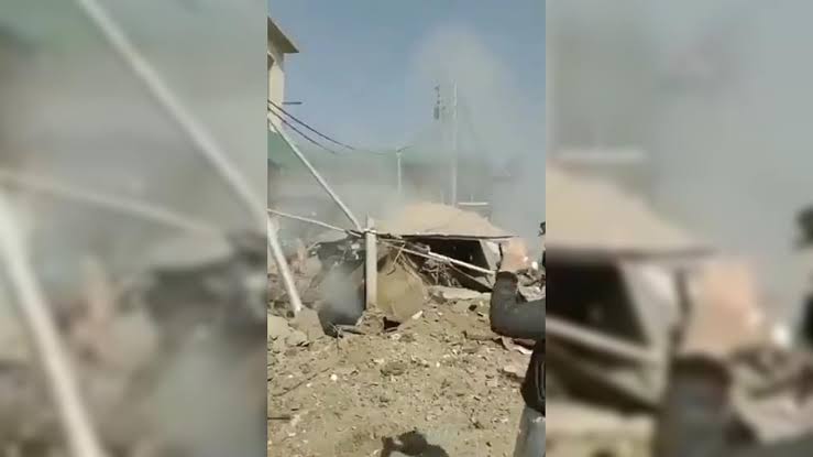 Pakistan: Blast in Karachi killed at least 17 people, injured several locals