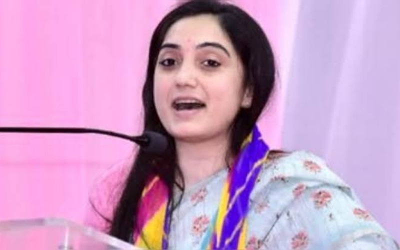 Hundreds of people gathered in support of Nupur Sharma in Ahmedabad