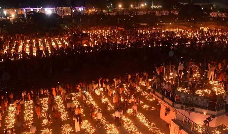Ayodhya lit up with 15.76 lakh lamps, name entered in Guinness Book of World Records