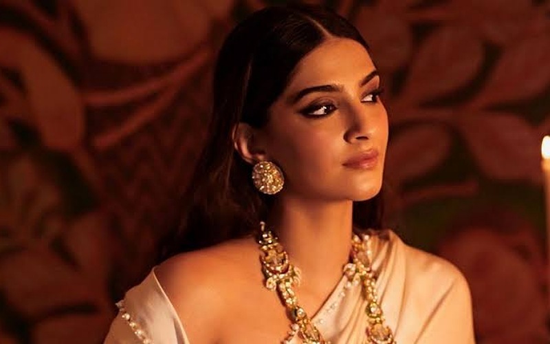 Nurse working in Sonam Kapoor's house arrested