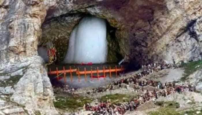 First batch leaves for Amarnath Yatra amid security, huge enthusiasm among devotees